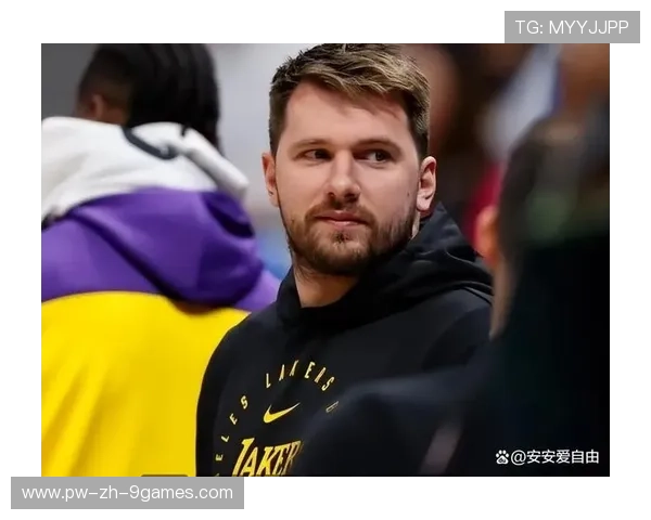 东契奇深夜晒自拍,胖了一圈引热议